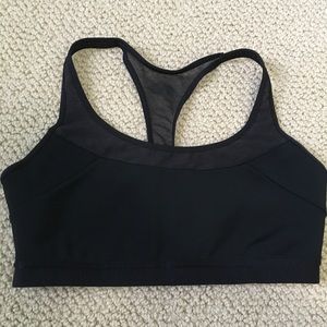 S Black Under Armour Sports Bra **NO PADDING**